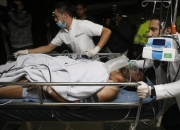 开云足球直播-包含76人碾压巴西男篮，克莱三分雨点燃全场的词条