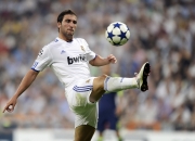 开云体育中国-阿什拉夫之夜，当足球巨星点亮NBA总决赛的星空