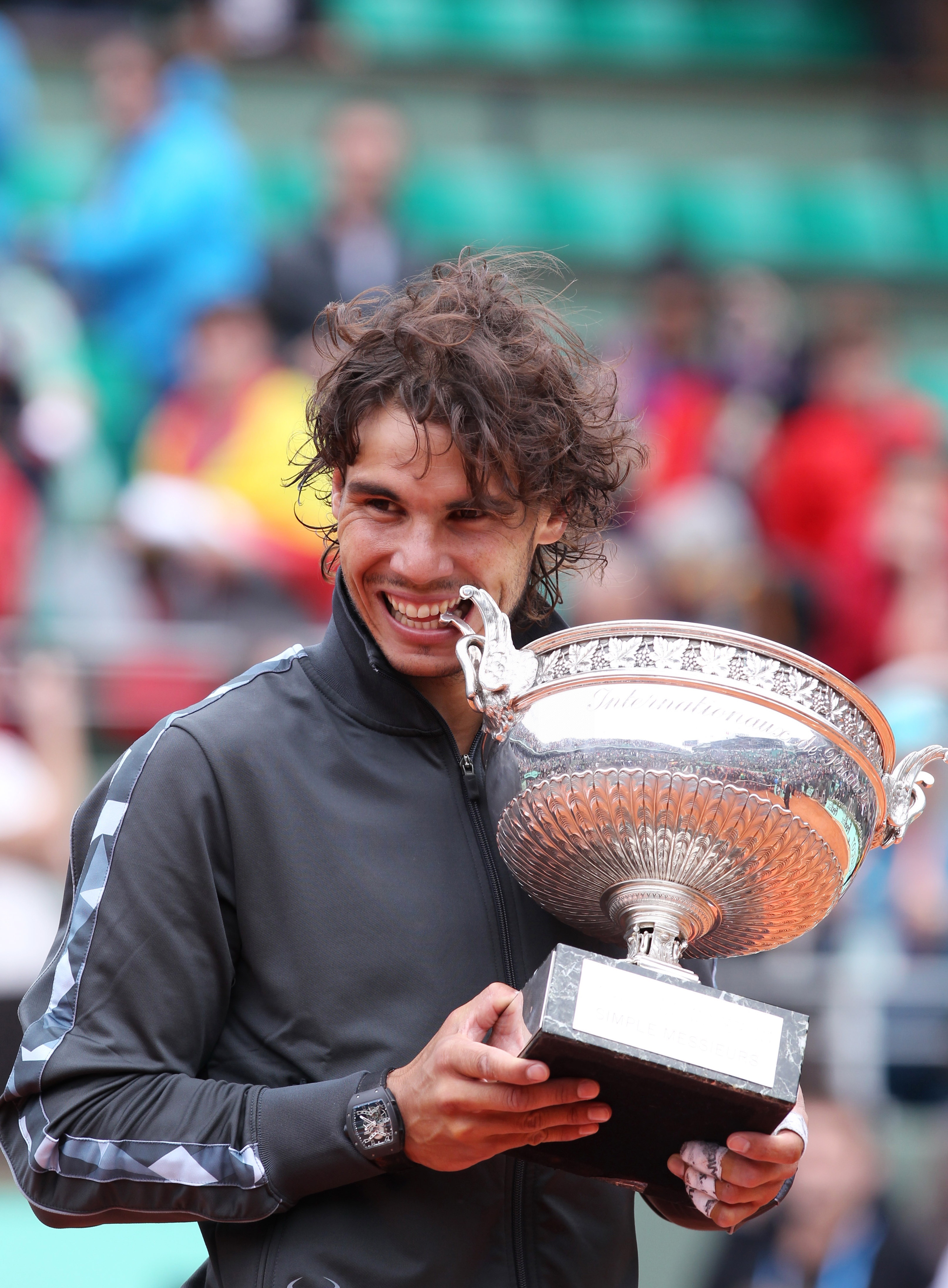 关于法国网球队绝杀欧洲网球队，纳达尔三分雨点燃全场的信息