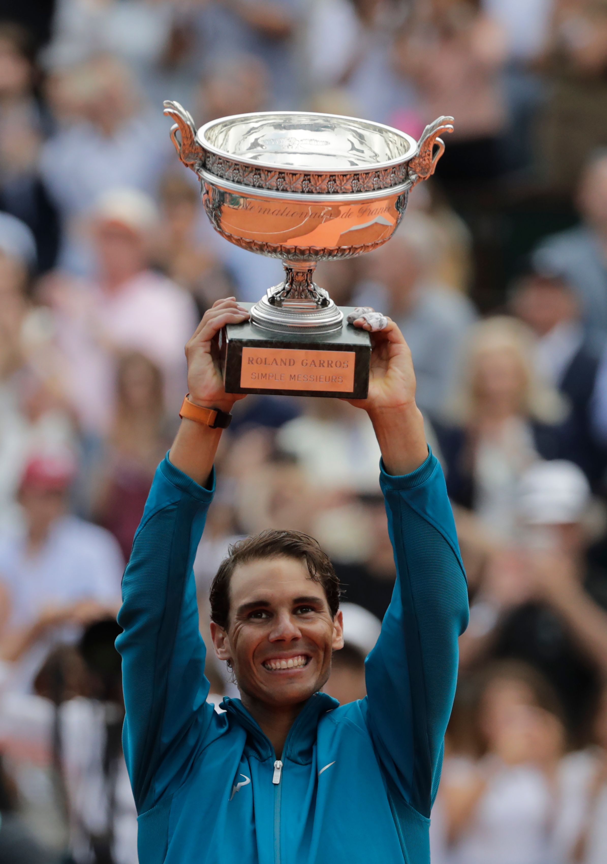 关于法网鏖战年终总决赛,纳达尔惊艳四座的信息 关于法网鏖战年终总决赛,纳达尔惊艳四座的信息