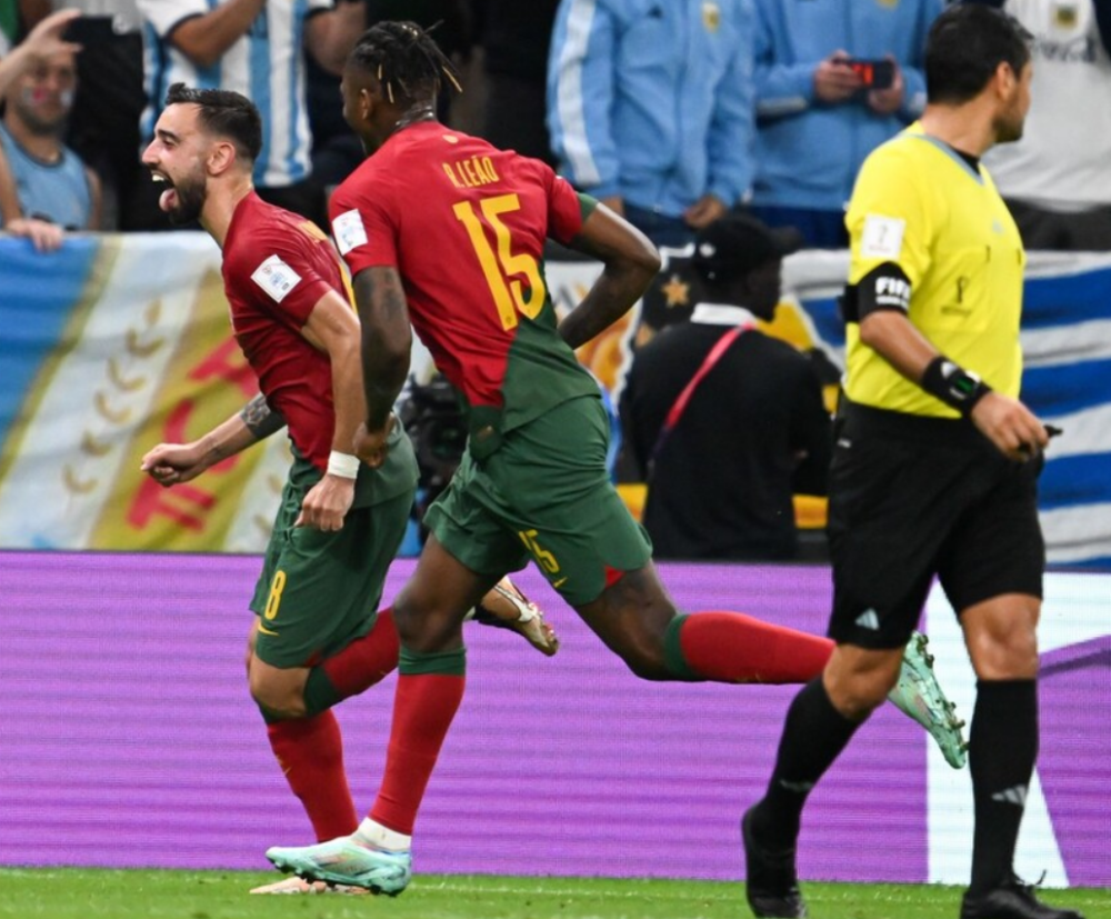 乌拉圭翻盘那不勒斯,布鲁诺带队取胜 乌拉圭翻盘那不勒斯,布鲁诺带队取胜