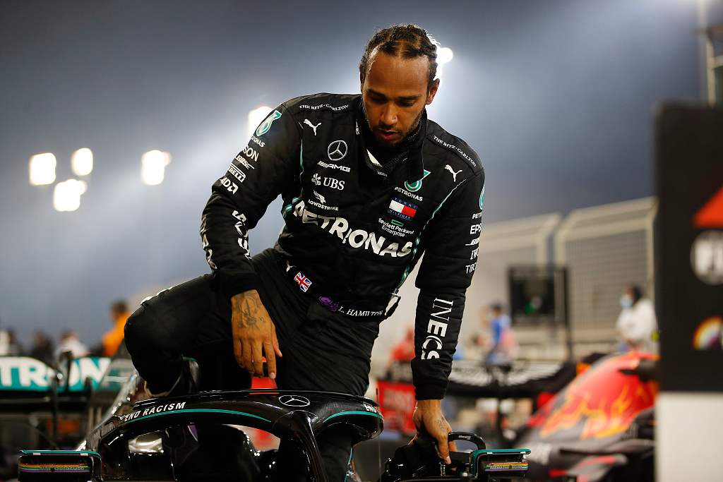 关于梅赛德斯逆转索伯车队,汉密尔顿点燃赛场的信息 关于梅赛德斯逆转索伯车队,汉密尔顿点燃赛场的信息