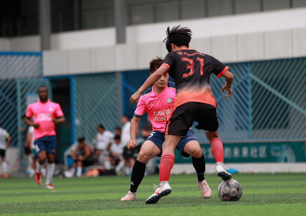 关于斯洛伐克击剑队激战过关，晋级四强的信息