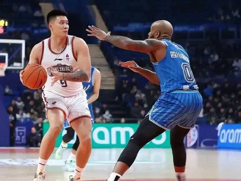 关于沈阳队与南京队的较量引发球迷关注的信息 关于沈阳队与南京队的较量引发球迷关注的信息