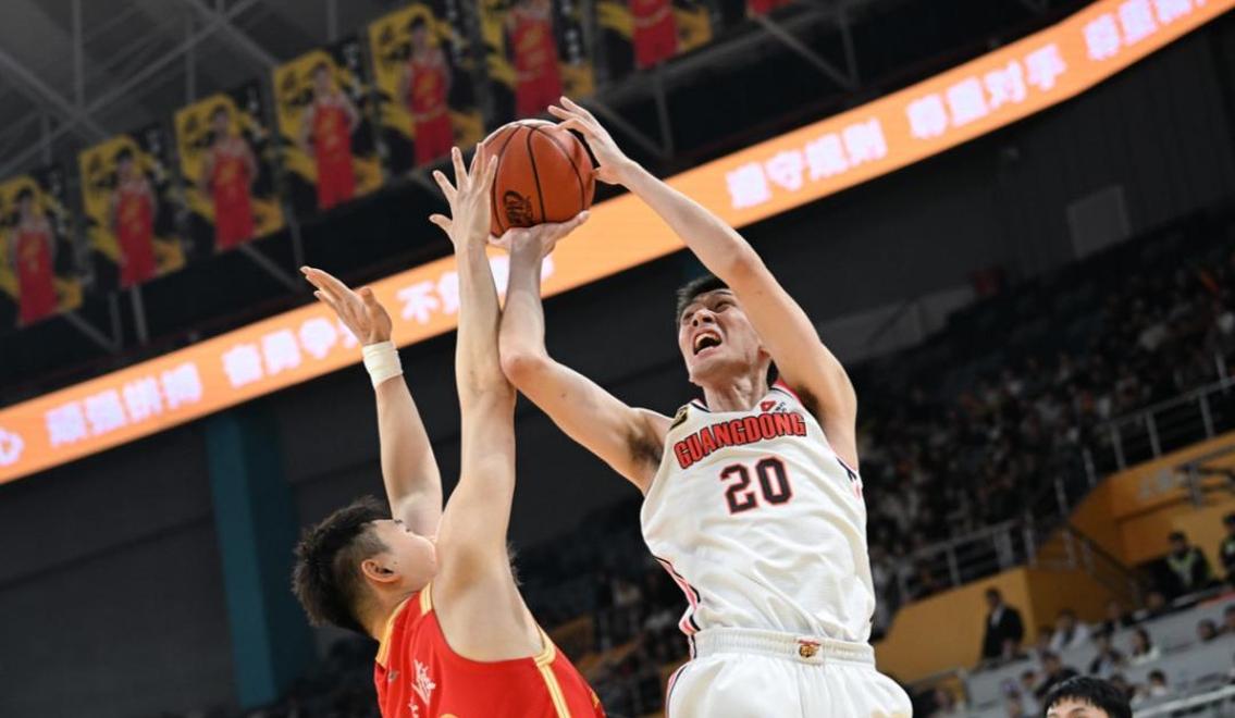 广厦男篮遭遇惨败,主场失利榜上第六位的简单介绍 广厦男篮遭遇惨败,主场失利榜上第六位的简单介绍