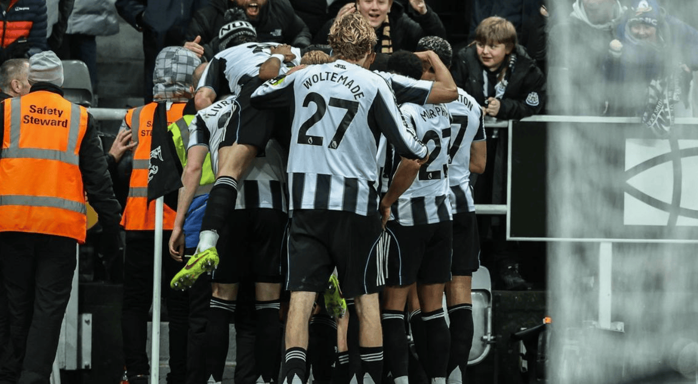 关于曼城爆冷美国，博格巴关键制胜的信息