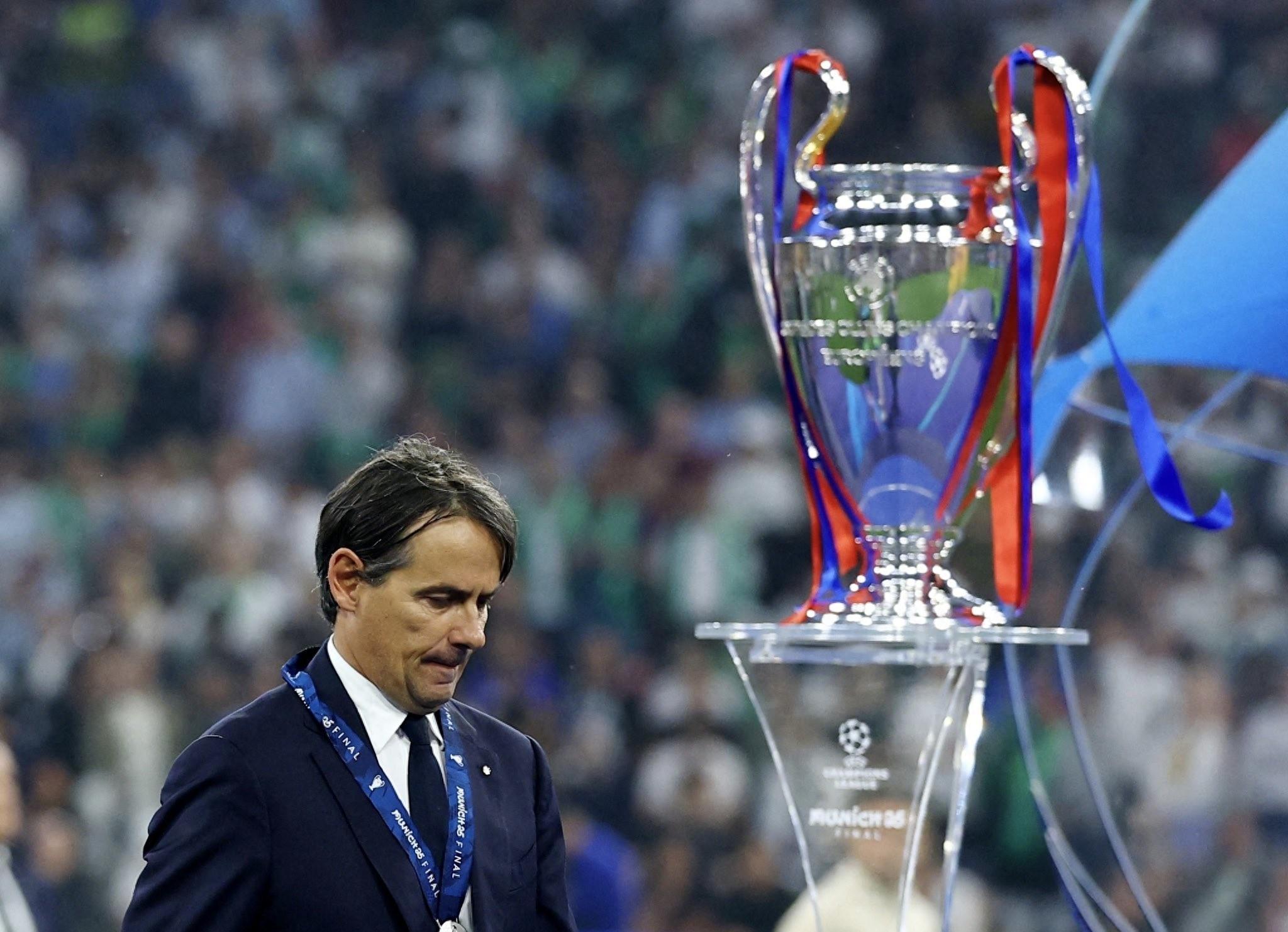 包含AC米兰爆冷意大利，布鲁诺三分雨点燃全场的词条