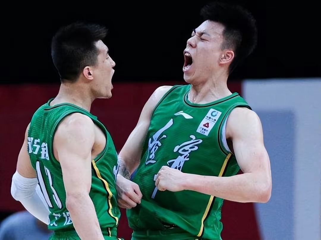 快船碾压天津队，范弗利特状态火热的简单介绍