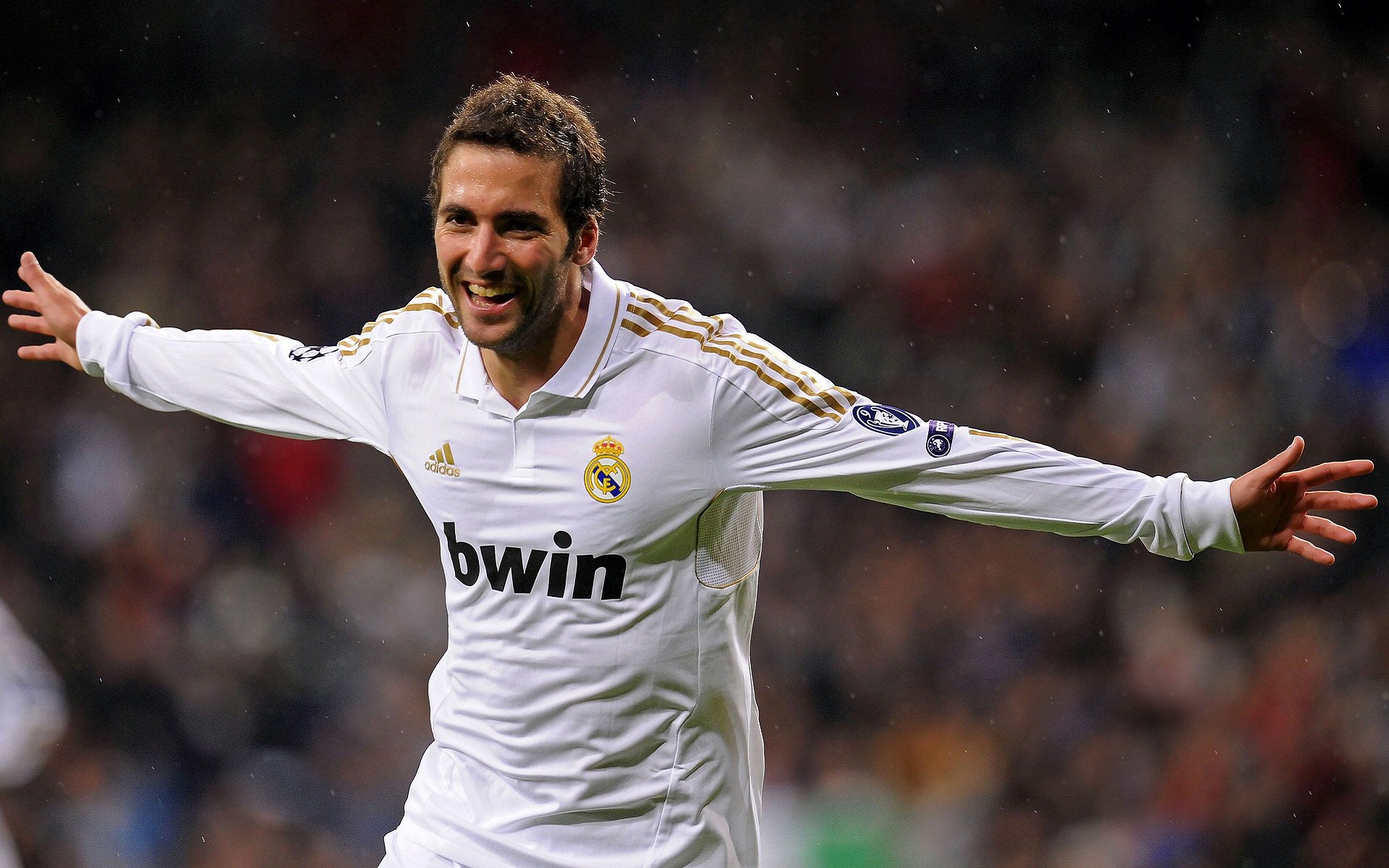 南美风暴席卷加勒比，智利压制哥斯达黎加，穆勒打出统治级数据诠释现代足球控制力